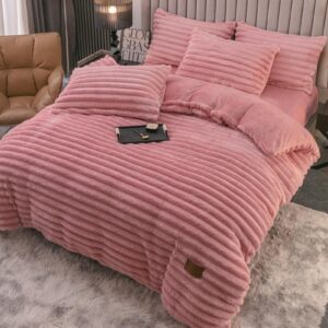 1-4-300x300 Lenjerie pat dublu cocolino pufoasa 4pcs Roz pudra - imagine 1