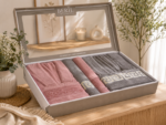 Set cadou premium halate și prosoape din bumbac 100% – 2 halate unisex + 4 prosoape, cutie elegantă cu mâner