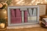 Set cadou halate și prosoape din bumbac 100% – 2 halate unisex + 4 prosoape, cutie elegantă cadou