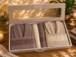 Set cadou premium halate și prosoape din bumbac 100% – 2 halate unisex + 4 prosoape, cutie elegantă cu mâner-SHB-30