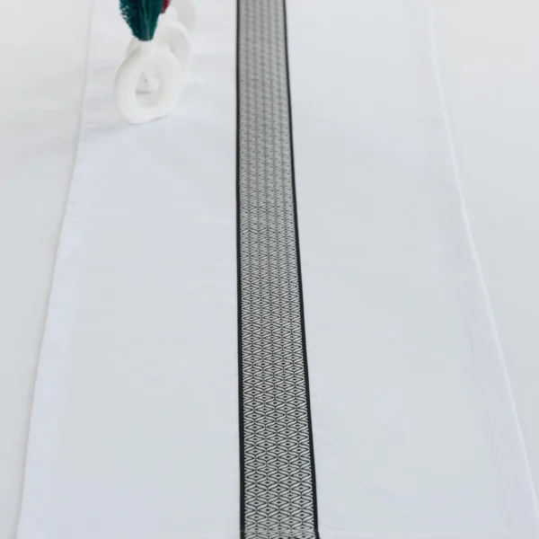 Fata de Masa Damasc Alba Colection Deluxe 160x220cm Bordura Negru